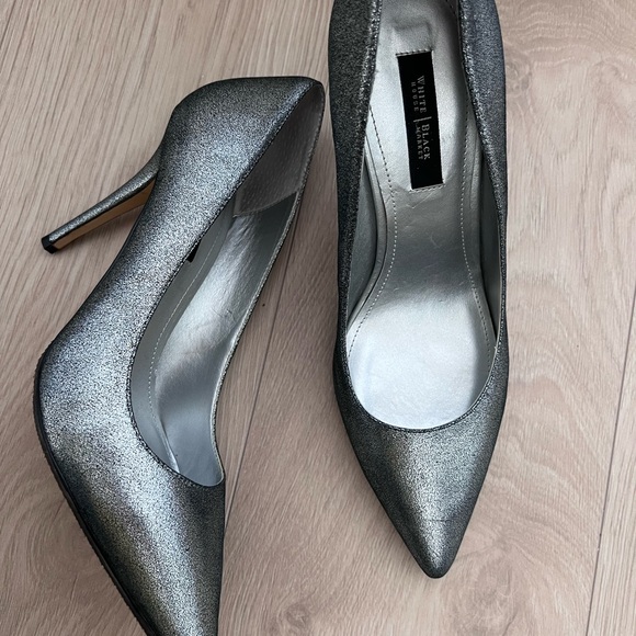 WHBM dark metallic nubuck leather stilettos - Picture 3 of 16
